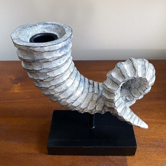 Handmade White Wooden Spiral Horn - Viking / Skyrim Style - Picture 2 of 9